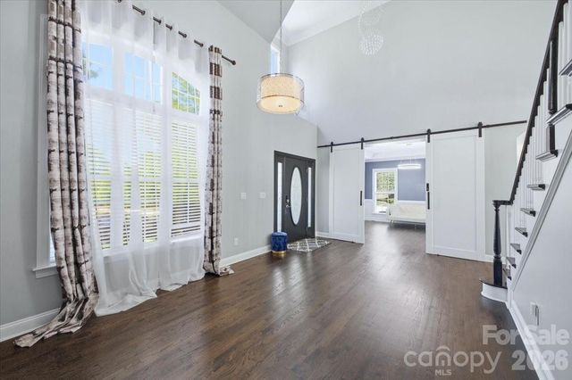1825 Laveta Road, Charlotte, NC 28269