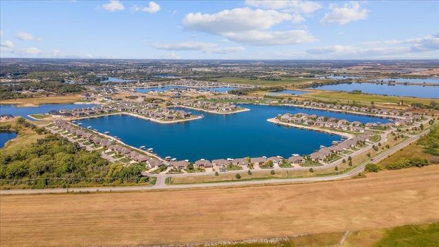 2591 N Doris Ct, Wichita, KS 67205