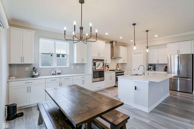 19371 Gillcrest Drive, Noblesville, IN 46062