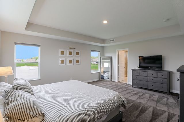 19371 Gillcrest Drive, Noblesville, IN 46062