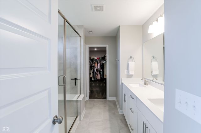 19371 Gillcrest Drive, Noblesville, IN 46062