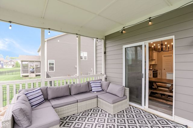 19371 Gillcrest Drive, Noblesville, IN 46062