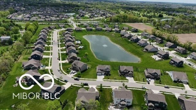 19371 Gillcrest Drive, Noblesville, IN 46062