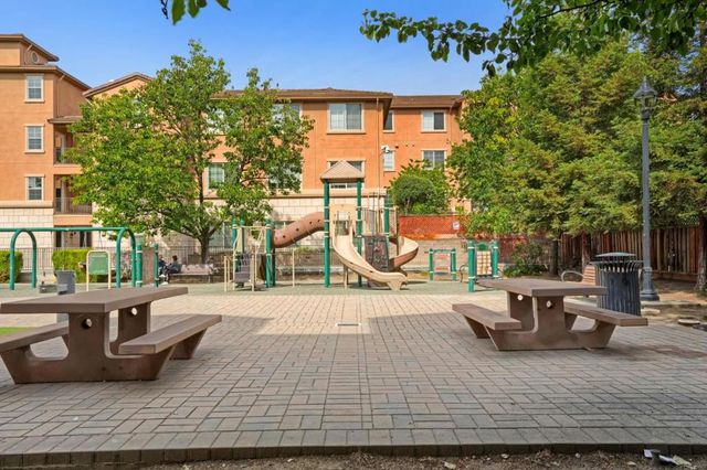 88 N Jackson Avenue 408, San Jose, CA 95116