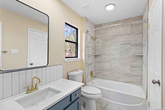 6207 Ridge Arbor, San Antonio, TX 78250