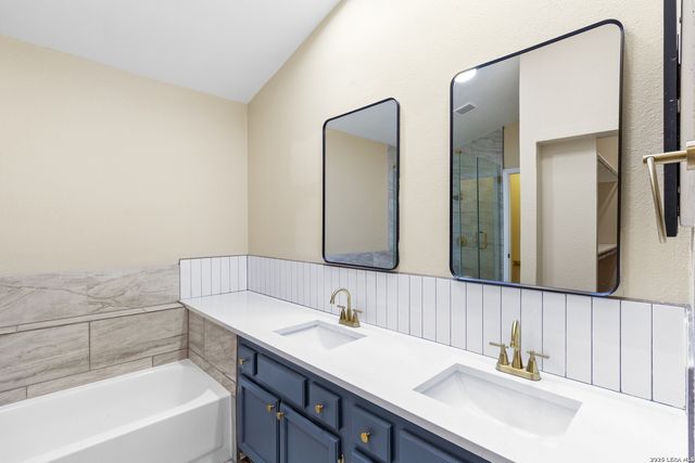 6207 Ridge Arbor, San Antonio, TX 78250