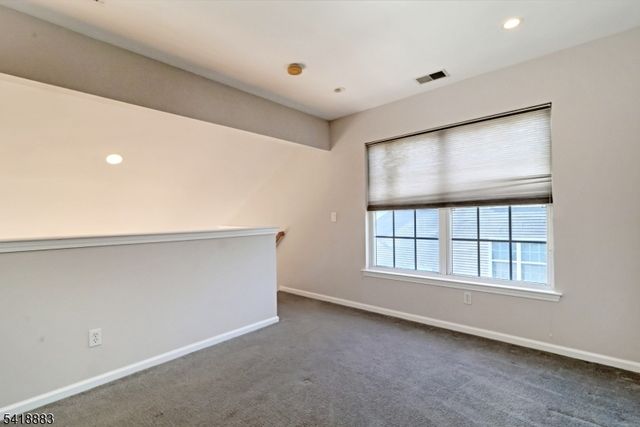 413 Boulder Ridge Dr, Randolph Twp., NJ 07869