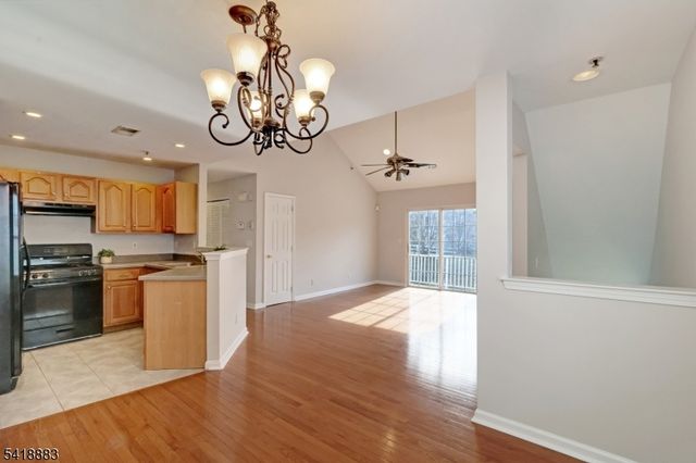 413 Boulder Ridge Dr, Randolph Twp., NJ 07869