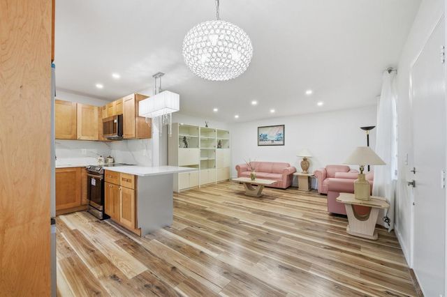 468 Normandy J, Delray Beach, FL 33484