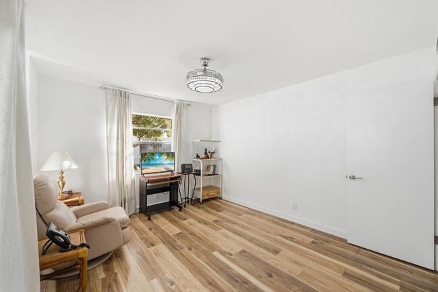 468 Normandy J, Delray Beach, FL 33484