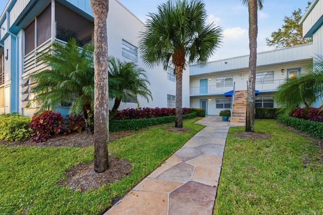468 Normandy J, Delray Beach, FL 33484