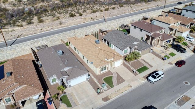 465 PRIME DESERT Drive, El Paso, TX 79932