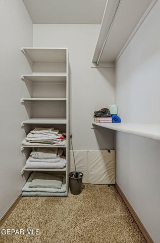 465 PRIME DESERT Drive, El Paso, TX 79932