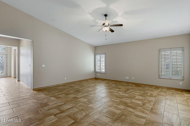 465 PRIME DESERT Drive, El Paso, TX 79932