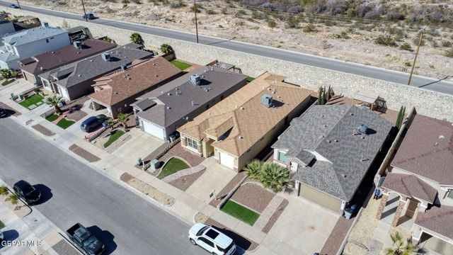 465 PRIME DESERT Drive, El Paso, TX 79932