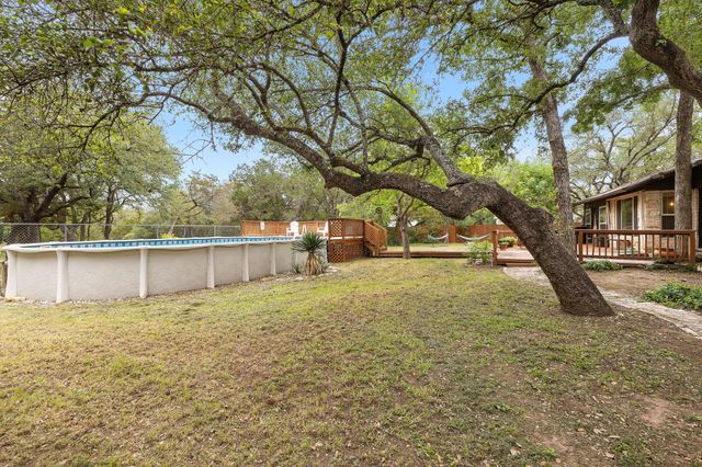 136 Valley View RD, Georgetown, TX 78633