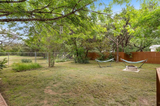 136 Valley View RD, Georgetown, TX 78633