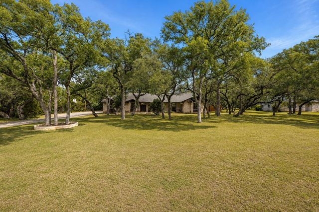 136 Valley View RD, Georgetown, TX 78633