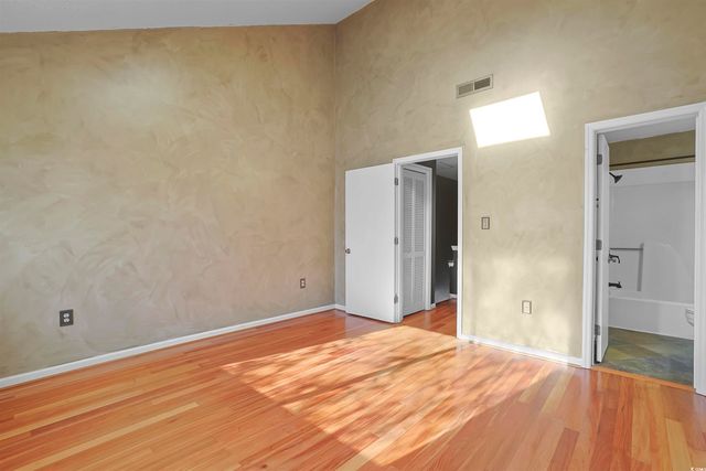 504 30th Ave N Apt 18, Myrtle Beach, SC 29577