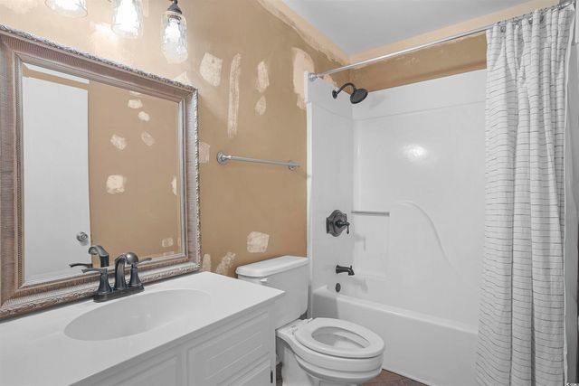 504 30th Ave N Apt 18, Myrtle Beach, SC 29577