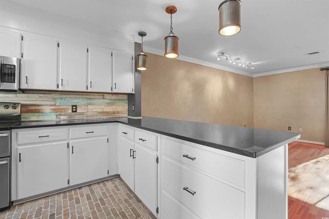 504 30th Ave N Apt 18, Myrtle Beach, SC 29577