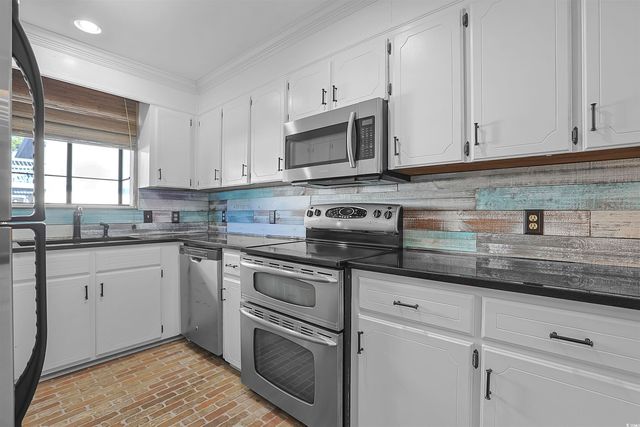 504 30th Ave N Apt 18, Myrtle Beach, SC 29577
