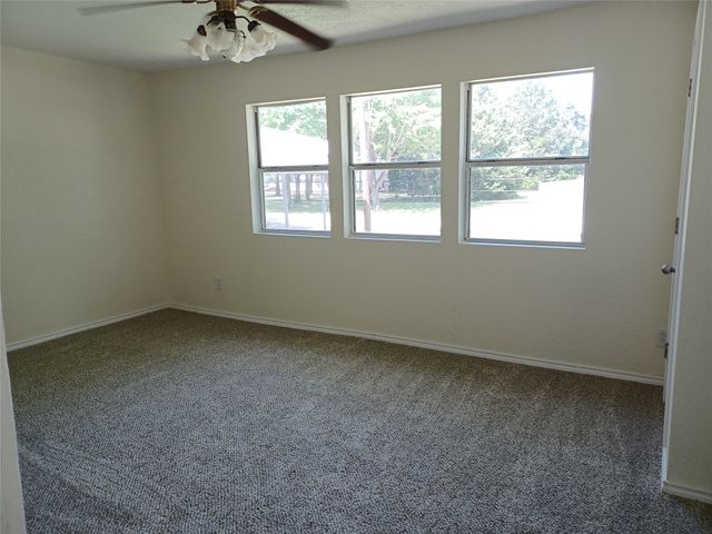 8335 Horseshoe Drive, Kemp, TX 75143