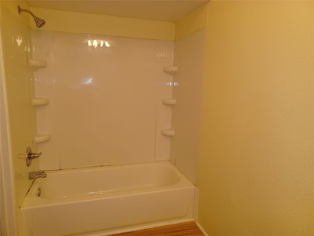 8335 Horseshoe Drive, Kemp, TX 75143