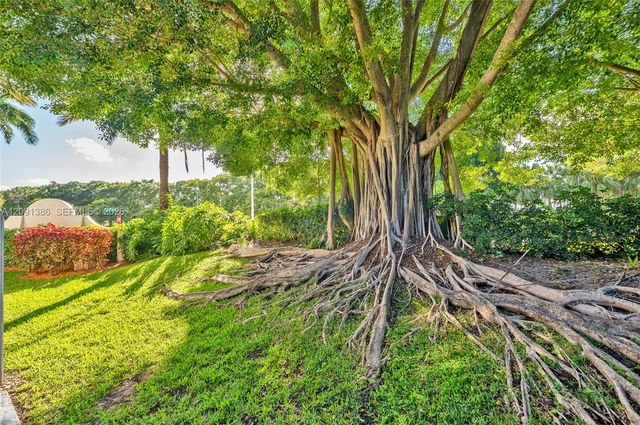 621 Talavera Road 621, Weston, FL 33326