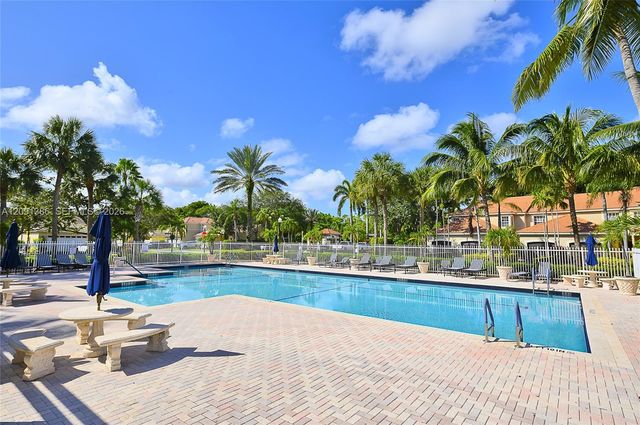 621 Talavera Road 621, Weston, FL 33326