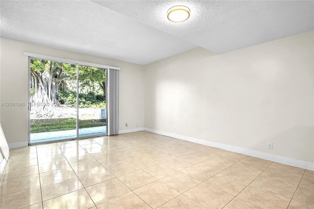 621 Talavera Road 621, Weston, FL 33326