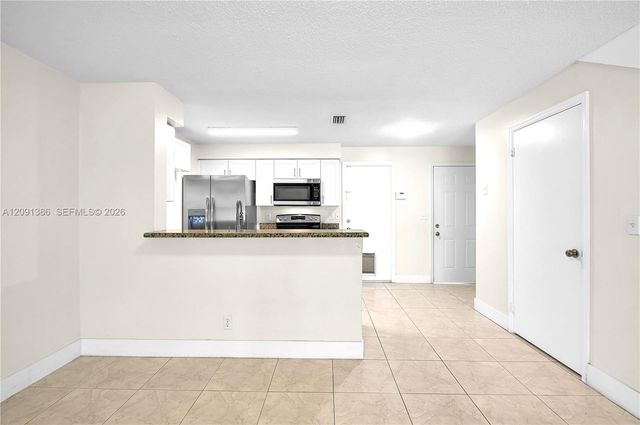 621 Talavera Road 621, Weston, FL 33326