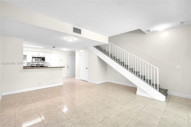 621 Talavera Road 621, Weston, FL 33326