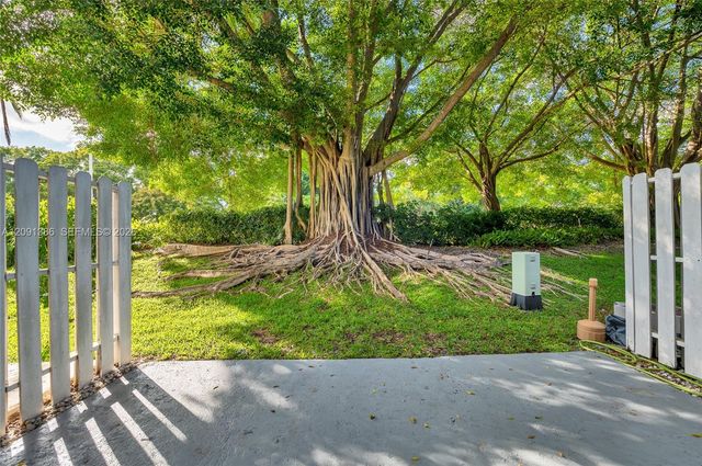 621 Talavera Road 621, Weston, FL 33326