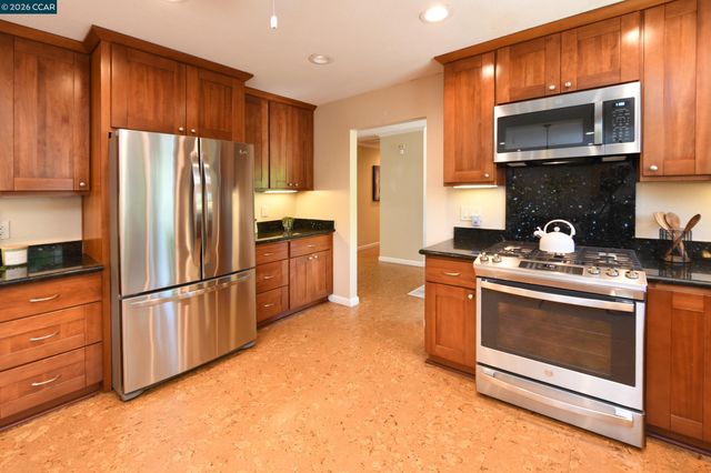 1671 Dugan Ct, Concord, CA 94521