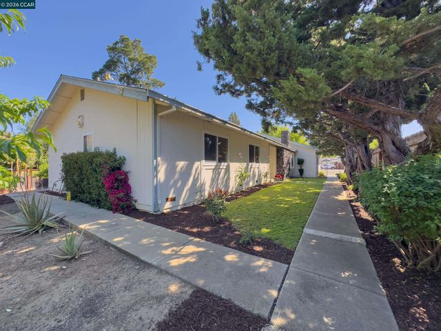 1671 Dugan Ct, Concord, CA 94521