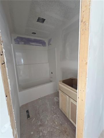 512 W Lawrence Street, Spring Hill, KS 66083