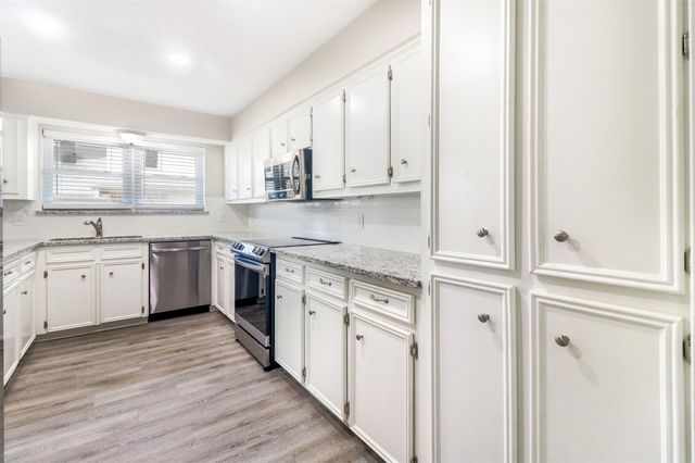 2179 Southern Place A, Carrollton, TX 75006