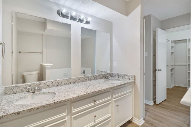 2179 Southern Place A, Carrollton, TX 75006