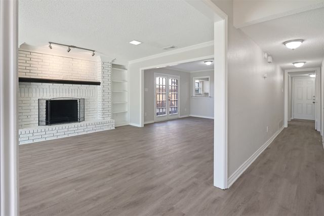 2179 Southern Place A, Carrollton, TX 75006