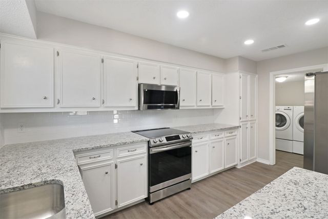 2179 Southern Place A, Carrollton, TX 75006