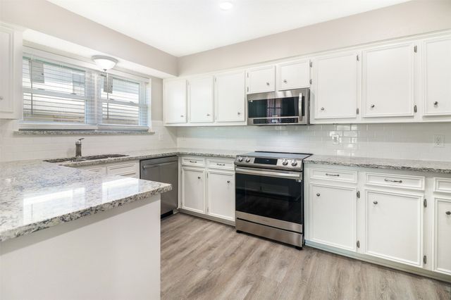 2179 Southern Place A, Carrollton, TX 75006
