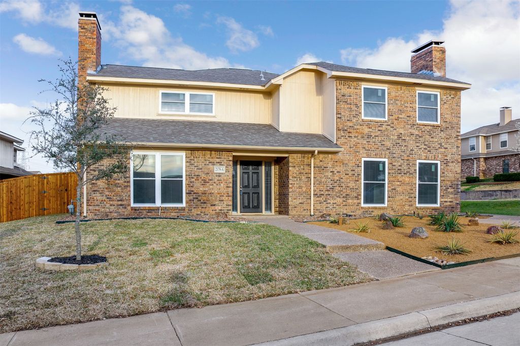 2179 Southern Place A, Carrollton, TX 75006