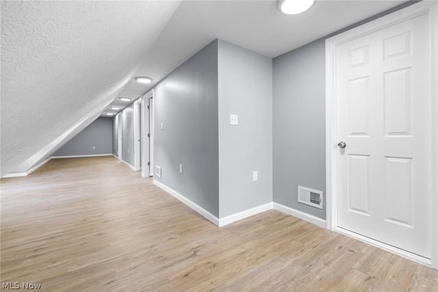 3929 Riverside Avenue, Cleveland, OH 44109