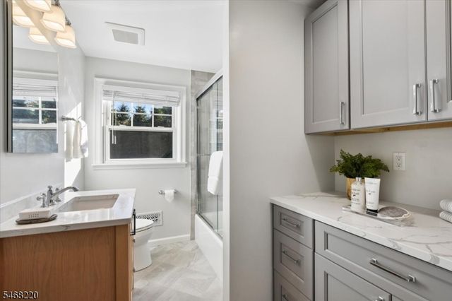 74 Woodland Rd, Madison Boro, NJ 07940