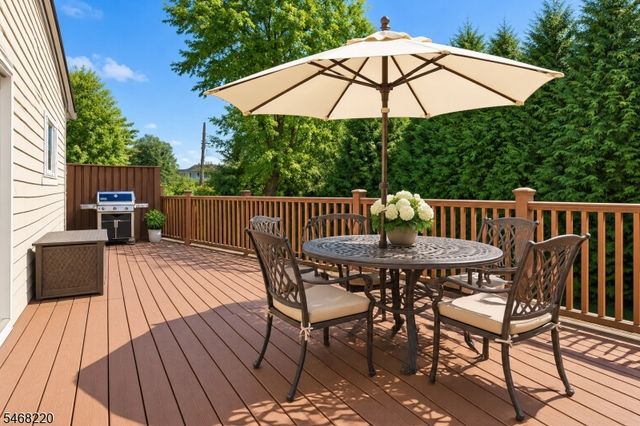 74 Woodland Rd, Madison Boro, NJ 07940