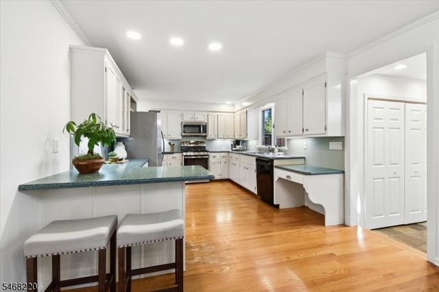 74 Woodland Rd, Madison Boro, NJ 07940