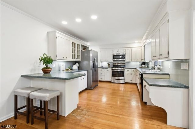 74 Woodland Rd, Madison Boro, NJ 07940