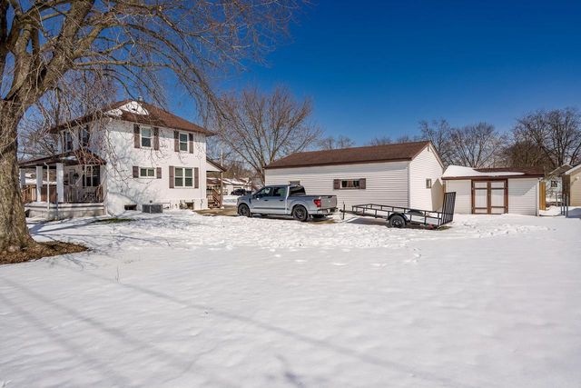 1203 Beloit Avenue, Janesville, WI 53546