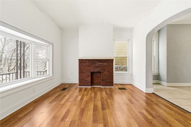 241 Watson Blvd, Observatory Hill, PA 15214